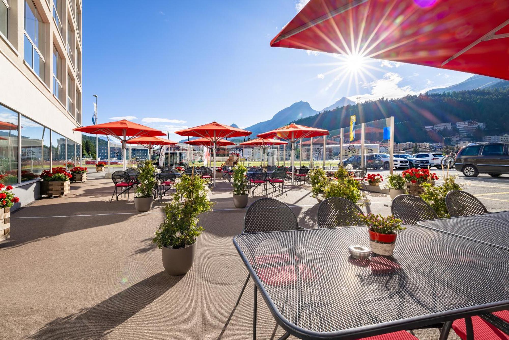 Hotel Sonne St. Moritz 3* Superior Exterior foto